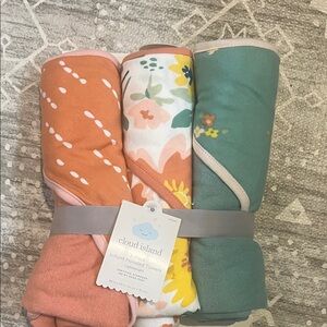 Cloud Island Hooded Towels - Orange, Floral, Teal